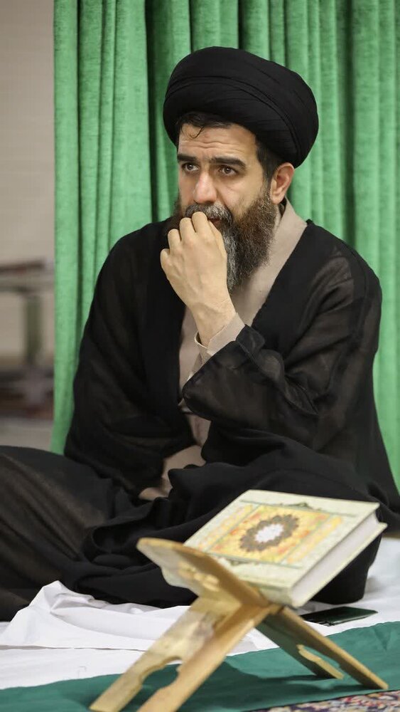 تصاویر| برگزاری هجدهمین جلسه مجمع ماهیانه قرآنیان البرز با حضور نماینده ولی‌فقیه