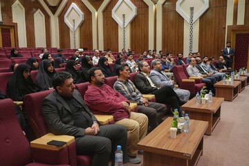 خدمت علمی به عالم آل‌الله، مهمترین وجهه خدمت است