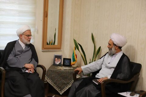 تصاویر/ جلسه شورای اداری حوزه‌ علمیه کردستان، با حضور حجت‌الاسلام والمسلمین شامی