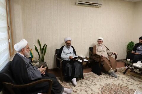 تصاویر/ جلسه شورای اداری حوزه‌ علمیه کردستان، با حضور حجت‌الاسلام والمسلمین شامی