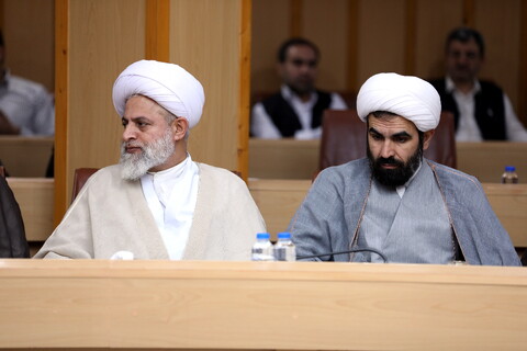 جلسه مسئولین ارشد استان گیلان با آیت الله اعرافی