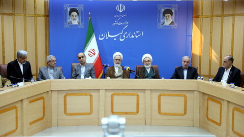 جلسه مسئولین ارشد استان گیلان با آیت الله اعرافی