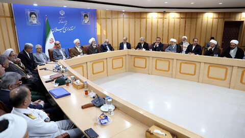 جلسه مسئولین ارشد استان گیلان با آیت الله اعرافی
