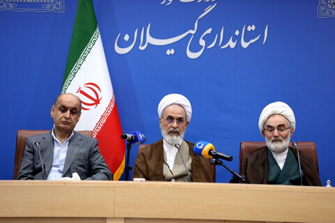 جلسه مسئولین ارشد استان گیلان با آیت الله اعرافی