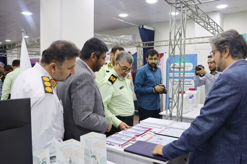 بازدید فرمانده انتظامی خوزستان از نمایشگاه تخصصی روایت دانش استان