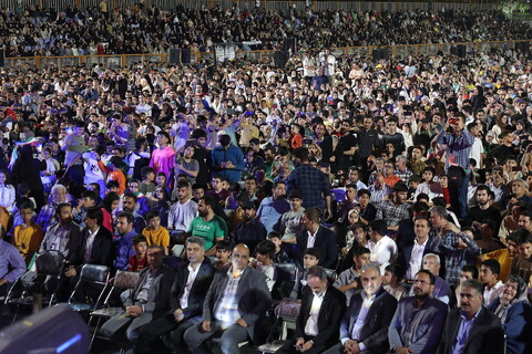 تصاویر/ جشن بزرگ خانوادگی "ولیّا"