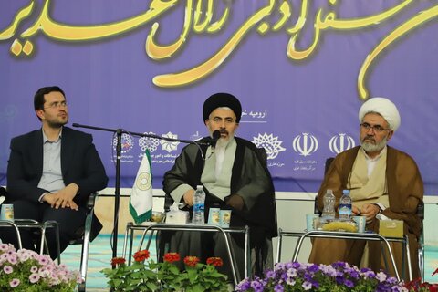 تصاویر/ هشتمین محفل ادبی زلال غدیر در ارومیه