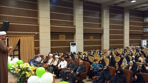 تصاویر/برگزاری جشن عید غدیر در مدرسه علمیه فاطمه الزهرا(س) ساوه