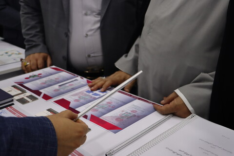 بازدید عضو هیئت رئیسه مجلس خبرگان رهبری از نمایشگاه تخصصی روایت دانش استان خوزستان