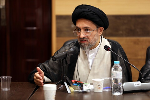 تصاویر/جلسه با نماینده ولی فقیه و اعضای شورای استان و نهادهای استان گیلان با آیت الله اعرافی