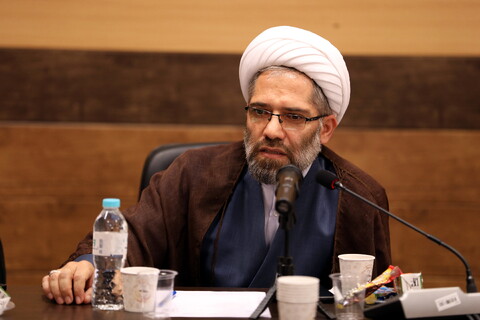 تصاویر/جلسه با نماینده ولی فقیه و اعضای شورای استان و نهادهای استان گیلان با آیت الله اعرافی