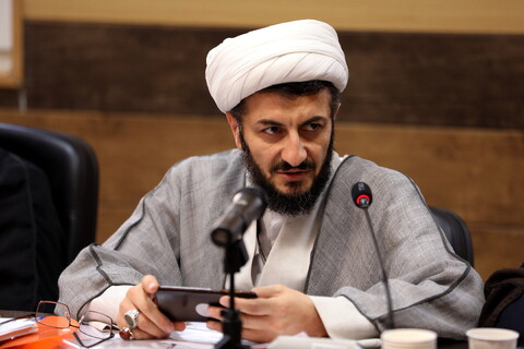 تصاویر/جلسه با نماینده ولی فقیه و اعضای شورای استان و نهادهای استان گیلان با آیت الله اعرافی