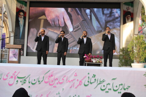 تصاویر/ عطر افشانی و گلباران گلزار شهدای کرمان و مزار حاج قاسم سلیمانی