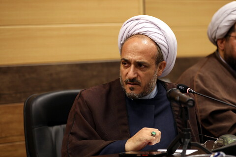 تصاویر/دیدار مدیران مدارس و شورای حوزه علمیه استان گیلان با آیت الله اعرافی و معاونین ستادی