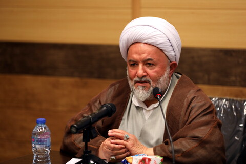 تصاویر/دیدار مدیران مدارس و شورای حوزه علمیه استان گیلان با آیت الله اعرافی و معاونین ستادی