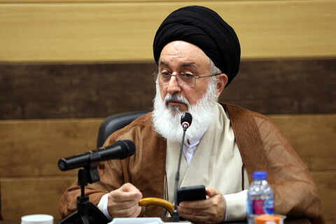 تصاویر/دیدار مدیران مدارس و شورای حوزه علمیه استان گیلان با آیت الله اعرافی و معاونین ستادی