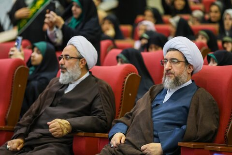 تصاویر | اجتماع بزرگ بانوان غدیری در تبریز