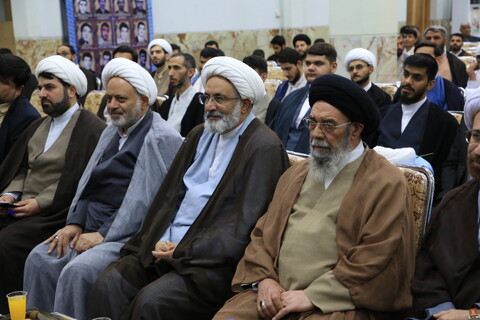 تصاویر/ آیین عمامه گذاری طلاب حوزه علمیه اصفهان