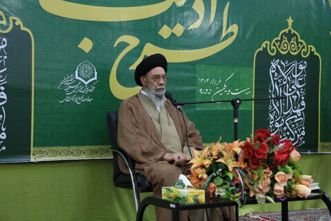 تصاویر/ آیین عمامه گذاری طلاب حوزه علمیه اصفهان