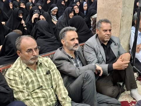 تصاویر/ چهل و یکمین یادواره 27 شهید روستای آزران