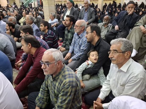 تصاویر/ چهل و یکمین یادواره 27 شهید روستای آزران