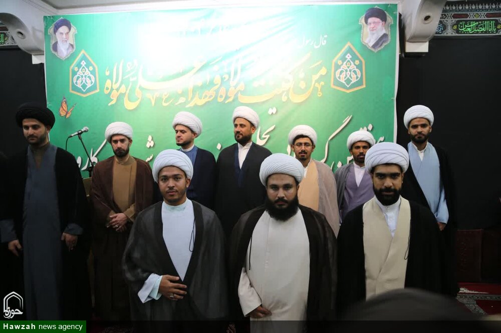 آیین باشکوه عمامه‌گذاری جمعی از طلاب خوزستان در شهرستان کارون برگزار شد