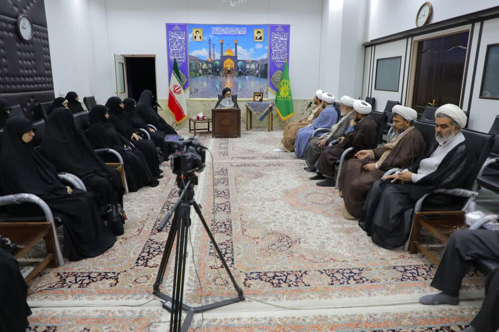 فعالیت‌های فرهنگی و اجتماعی باید با مشارکت مردم باشد