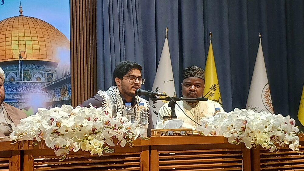 غدیر، آغاز راه مقاومت و ستون هویت دینی مسلمانان است