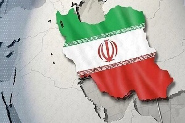 فیلم| فریاد انزجار نمازگزاران نماز جمعه زنجان از جنایت رژیم صهیونسیتی