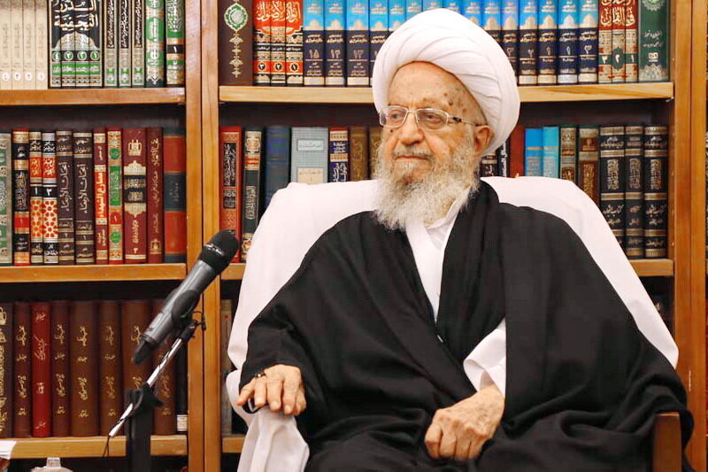 İslam düşmənlərinin hərtərəfli hücumuna qarşı mübarizənin ən yaxşı yolu, xalqın məsul şəxslərinin və silahlı qüvvələrinin qərarlarını şüurlu və qətiyyətli şəkildə dəstəkləməsidir.