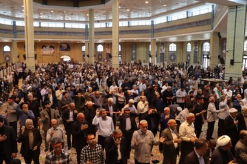 تصاویر/ آیین عبادی سیاسی نماز جمعه در ایلام