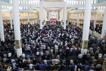 تصاویر/ برگزاری نماز جمعه در شهرستان زنجان