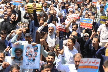 فیلم  | محکومیت جنایات رژیم صهیونیستی در تجاوز به میهن توسط نمازگزاران شهر قهاوند