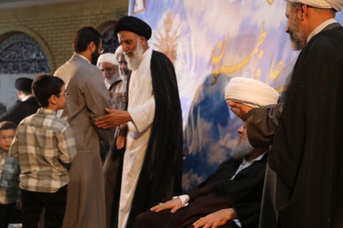 تصاویر/مراسم عمامه‌گذاری طلاب حوزه علمیه خوزستان در مسجد امام خمینی(ره) کیان‌آباد اهواز