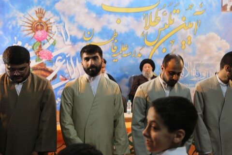 تصاویر/مراسم عمامه‌گذاری طلاب حوزه علمیه خوزستان در مسجد امام خمینی(ره) کیان‌آباد اهواز
