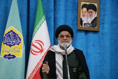 تصاویر/ برگزاری نماز جمعه در شهرستان دهلران