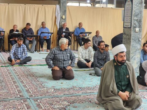 تصاویر/ اقامه نماز جمعه شهر چایپاره