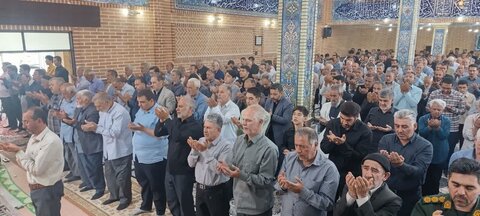 تصاویر/ اقامه نماز جمعه نقده