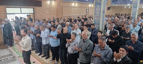 تصاویر/ اقامه نماز جمعه نقده