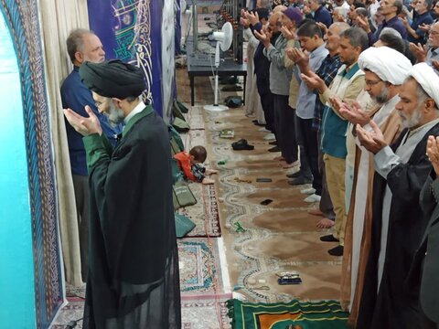 تصاویر/ نمازعبادی سیاسی جمعه کاشان
