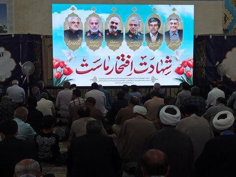 تصاویر/ نمازعبادی سیاسی جمعه کاشان