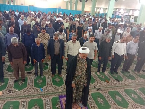 تصاویر/ نماز جمعه عنبرآباد