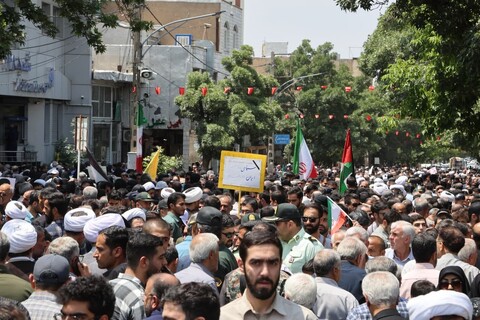 تصاویر / راهپیمایی عظیم مردم همدان در پاسخ به جنایت بزرگ رژیم صهیونسیتی