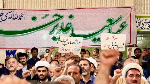 تصاویر/ اقامه نمازجمعه ماکو