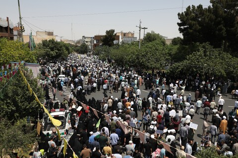 تصاویر/ راهپیمایی اعلام انزجار از رژیم کودک‌کش صهیونیستی از مصلای قدس به سمت حرم حضرت معصومه(س)