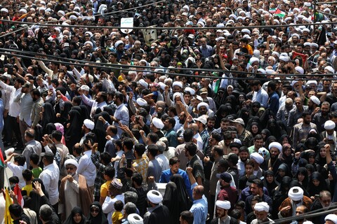تصاویر/ راهپیمایی اعلام انزجار از رژیم کودک‌کش صهیونیستی از مصلای قدس به سمت حرم حضرت معصومه(س)