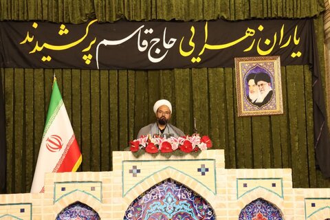 تصاویر/ نماز ماهان