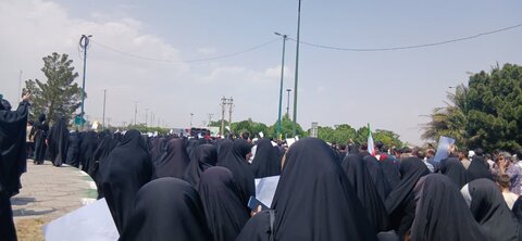 تصاویر/حضور طلاب مدرسه علمیه الهیه ساوه در راهپیمایی  محکومیت جنایات رژیم صهیونیستی