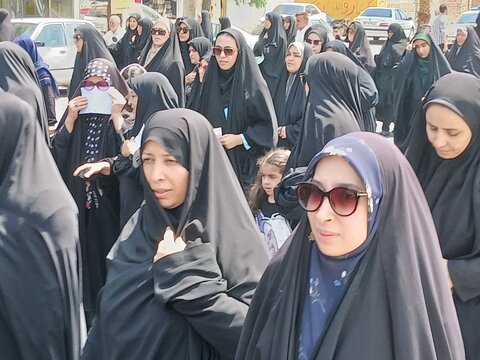 تصاویری از حضور طلاب موسسه آموزش عالی ریحانة الرسول ساوه در راهپیمایی محکومیت جنایات رژیم صهیونیستی