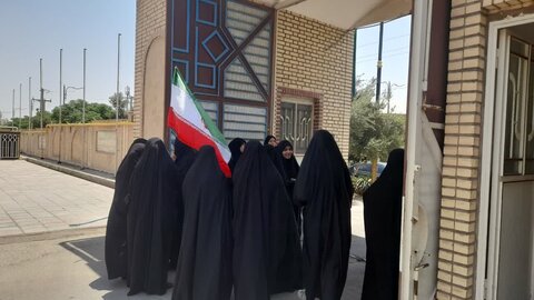 تصاویر/ حضور طلاب مدرسه علمیه فاطمه الزهرا ساوه در راهپیمایی محکومیت جنایت اخیر رژیم صهیونیستی